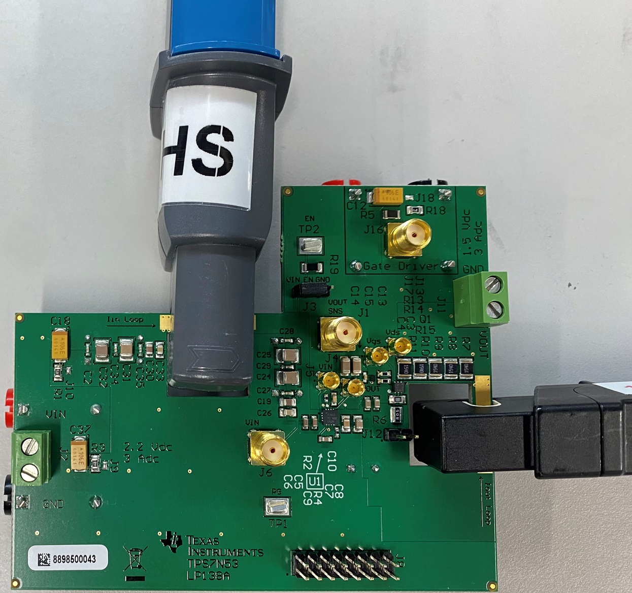 TPS7N53EVM-138 TPS7N53EVM With Current Probes
                    Attached