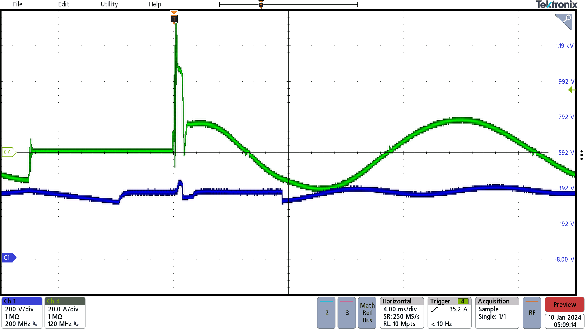 PMP23338 Re-rush Current When AC Comes Back From 10ms Drop Out (Green: Iin, Blue: Vout)