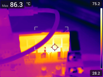 PMP23421 Thermal Image at 28.6V Vin, 50V
                                                  Vout, and 22A Iout