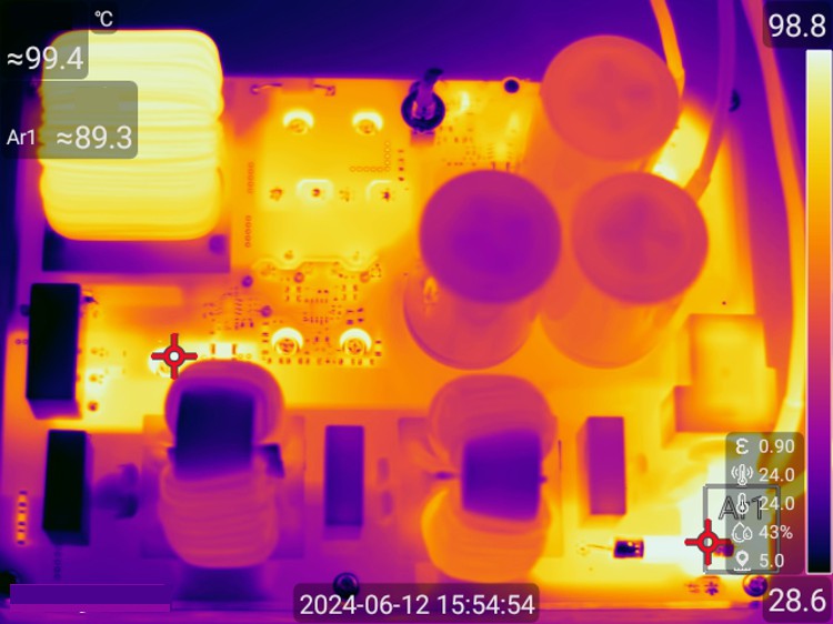 TIDA-00779 Top-Side Temperatures at 230-V
                    AC Input and 3.5-kW Output